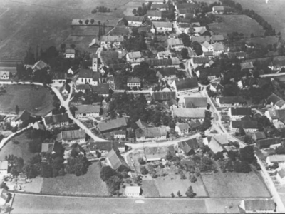 Alte Luftaufnahme von Wiedergeltingen